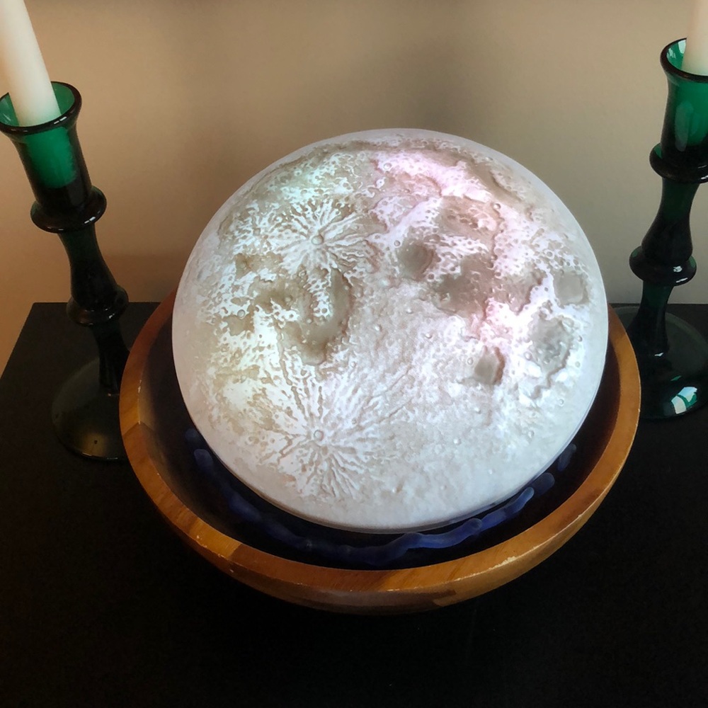 LED Moon - Picture 4 of 4